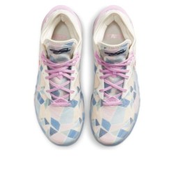 Nike LeBron 18 - Design Aérodynamique Avancé